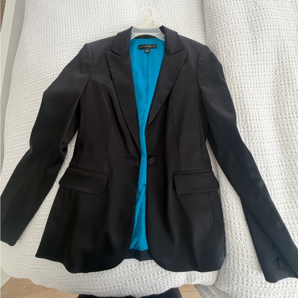 Aidan Mattox Black Blazer with Vibrant Blue Lining